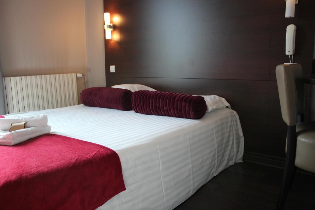 Hotel De La Beauronne Chancelade Zewnętrze zdjęcie