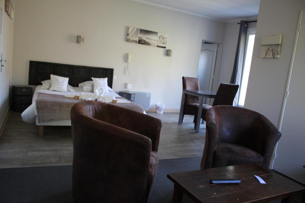 Hotel De La Beauronne Chancelade Zewnętrze zdjęcie